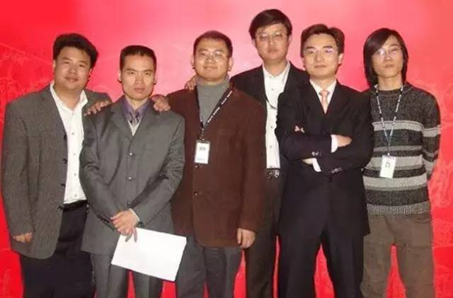 免费vs付费:阅文争议漩涡中,网文模式到底该怎么走? 免费vs付费:阅文争议漩涡中,网文模式到底该怎么走?