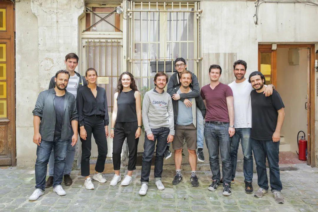 25 岁以下才能使用的视频社交产品Yubo，是另一个