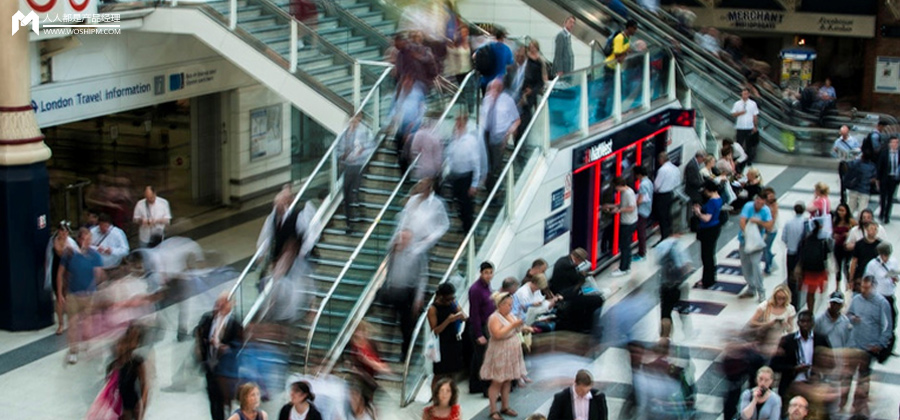 我们访谈了200个互联网人，终于发现996背后的原