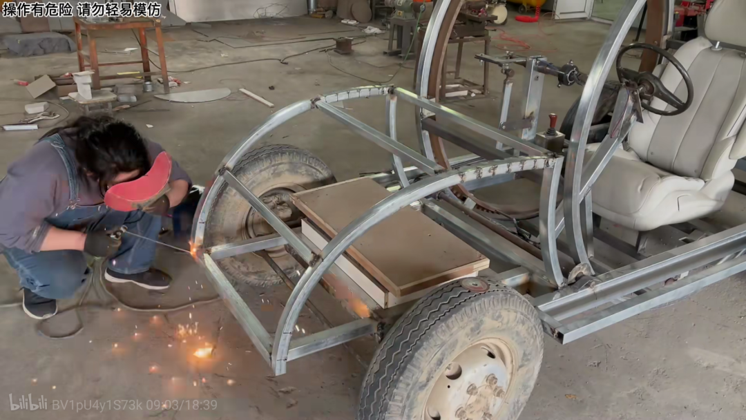 “手工耿们”，成了后浪推不动的前浪